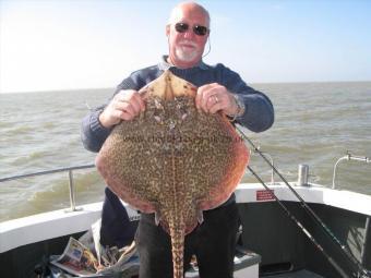 13 lb 4 oz Thornback Ray by Terry Fosters skate one of 18 fish all released