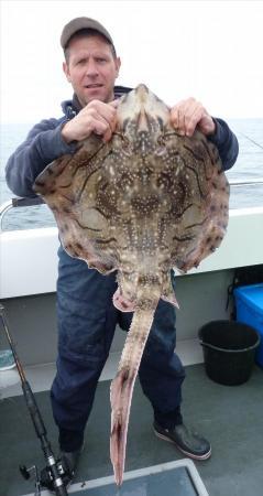 16 lb 4 oz Undulate Ray by Dean Lodge