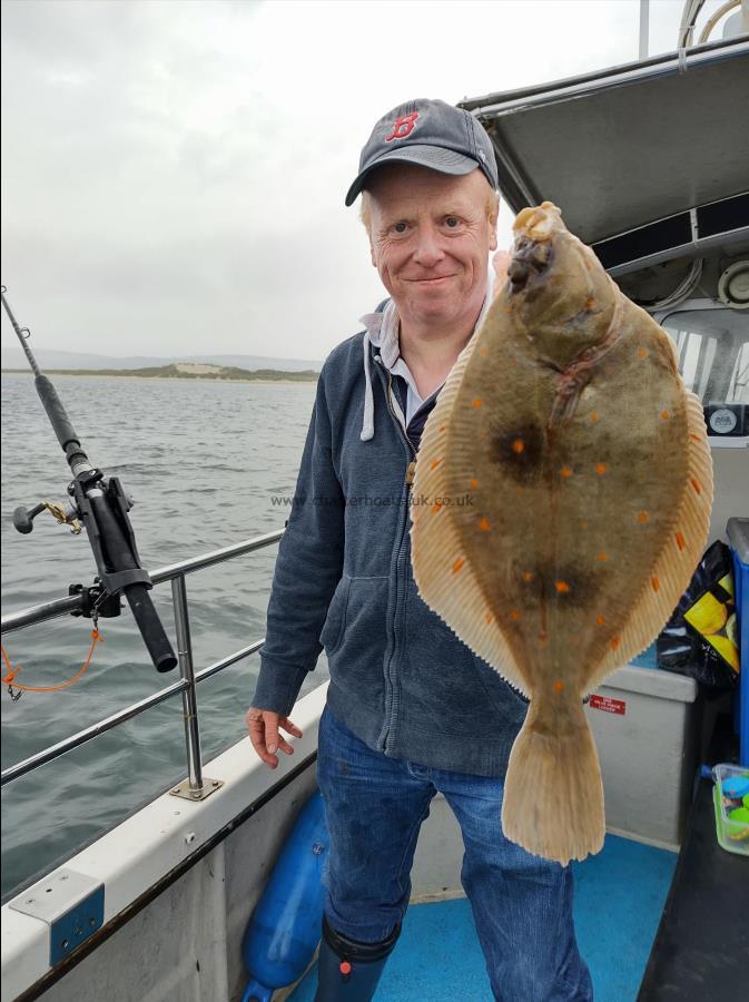 2 lb 8 oz Plaice by Adrian