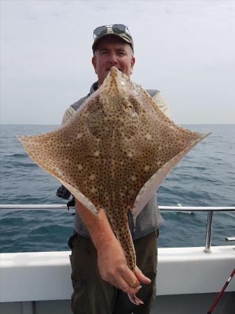 10 lb 8 oz Thornback Ray by colins crew