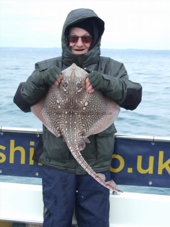 7 lb 8 oz Thornback Ray by Peter Gould