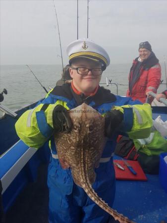 5 lb Thornback Ray by The Captain.