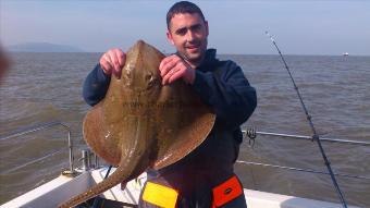 10 lb 8 oz Blonde Ray by kevin sansome