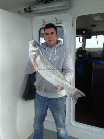 8 lb 2 oz Bass by Skipper mark peters