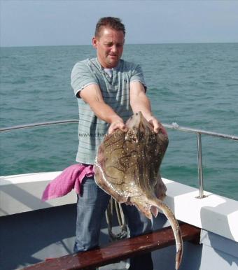 14 lb 1 oz Undulate Ray by Pete