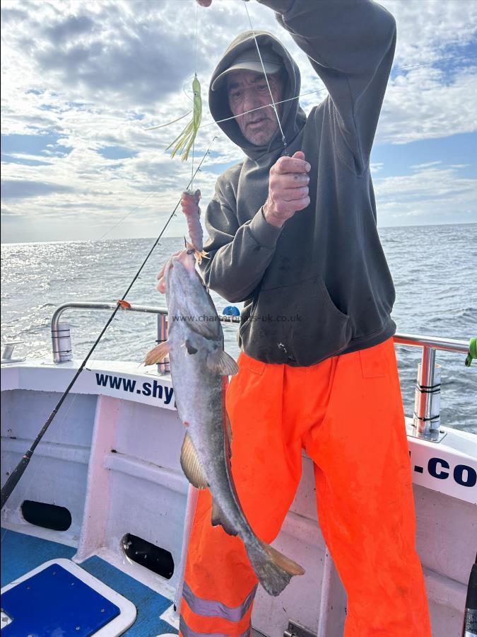 4 lb 6 oz Cod by Mick.