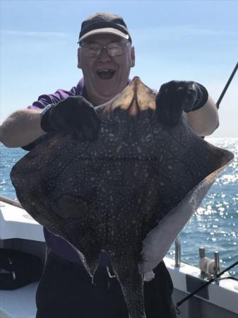 15 lb 5 oz Undulate Ray by Dave spinks