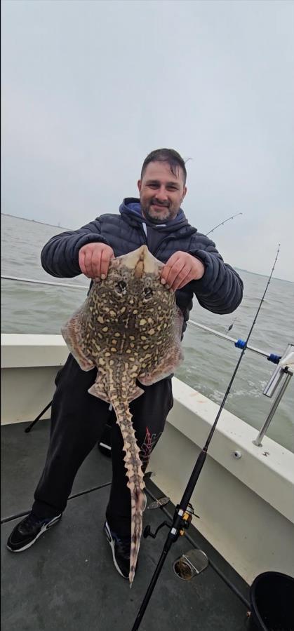 10 lb 1 oz Thornback Ray by Gareth