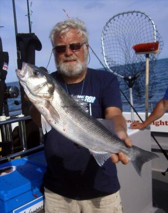 6 lb 9 oz Bass by Phil