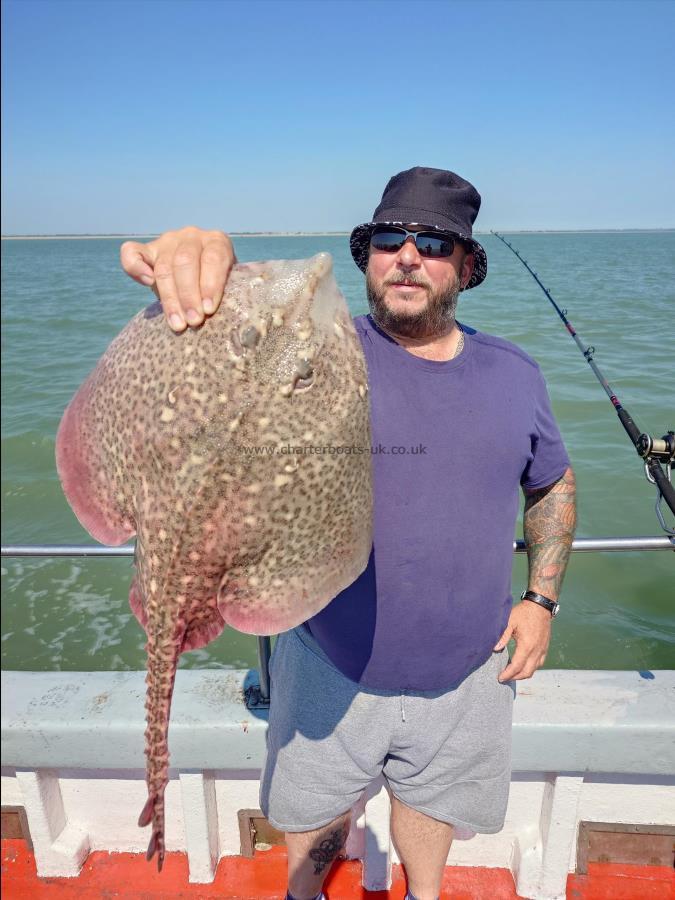10 lb Thornback Ray by Ben
