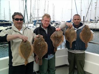 3 lb 9 oz Plaice by over 30 caught