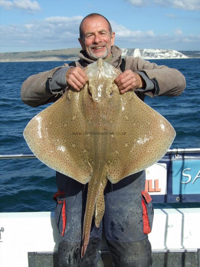 18 lb 8 oz Blonde Ray by Rick Hawkins