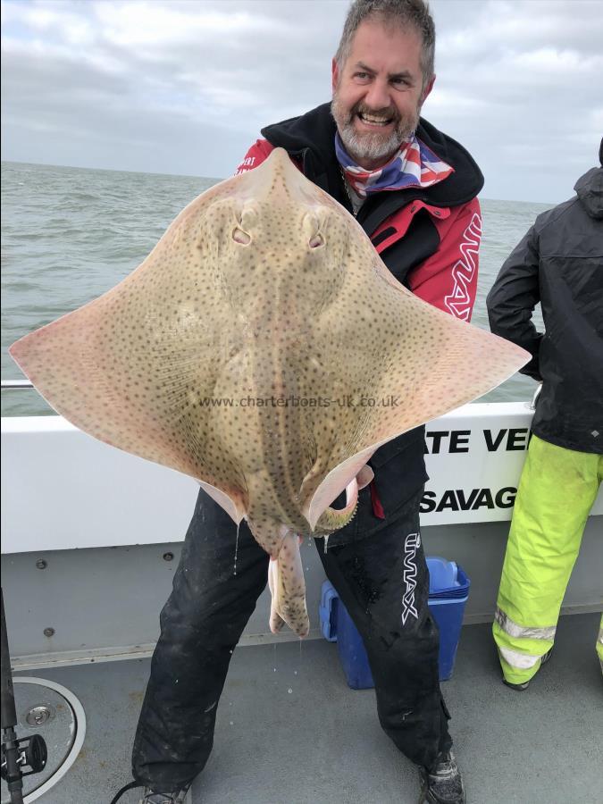 20 lb 11 oz Blonde Ray by Mark