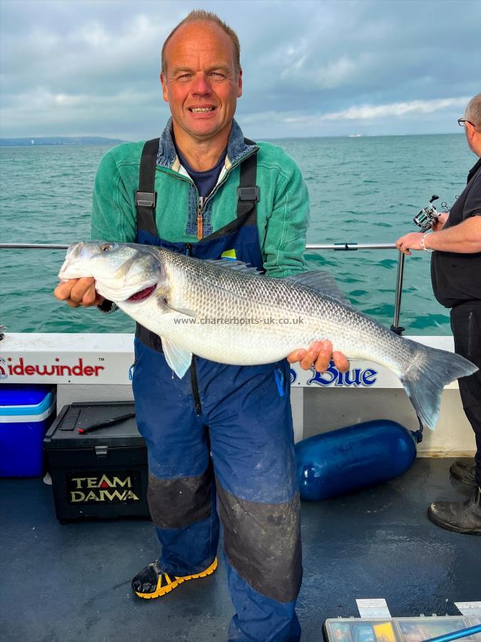 11 lb 2 oz Bass by Darren Chilcott