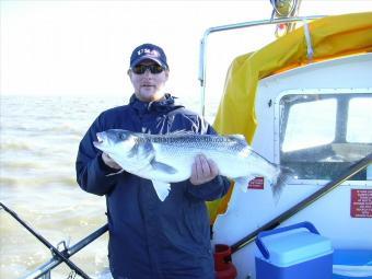 16 lb 8 oz Bass by martin hawkins