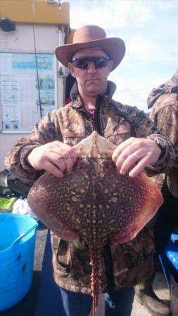 6 lb 5 oz Thornback Ray by Unknown