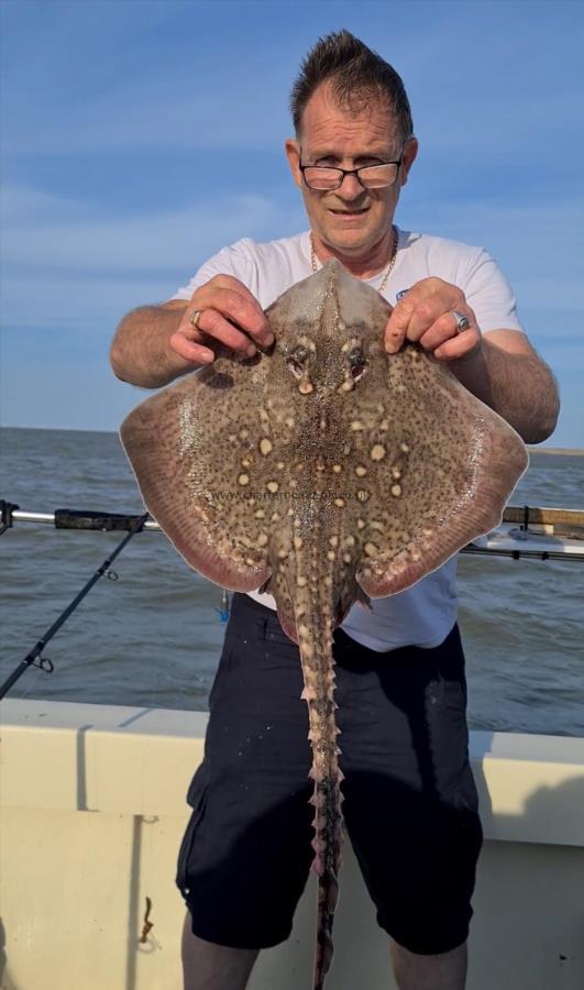 6 lb 1 oz Thornback Ray by Terry