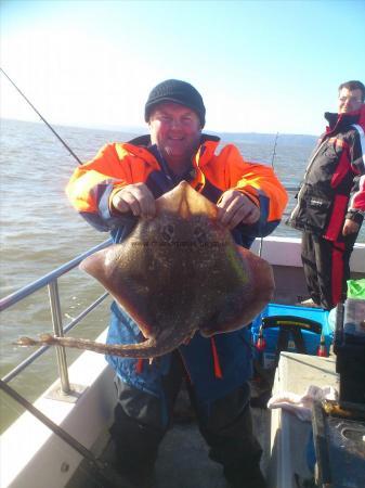 10 lb Thornback Ray by lee tregaskis