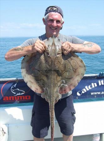 14 lb Undulate Ray by Steve Neal