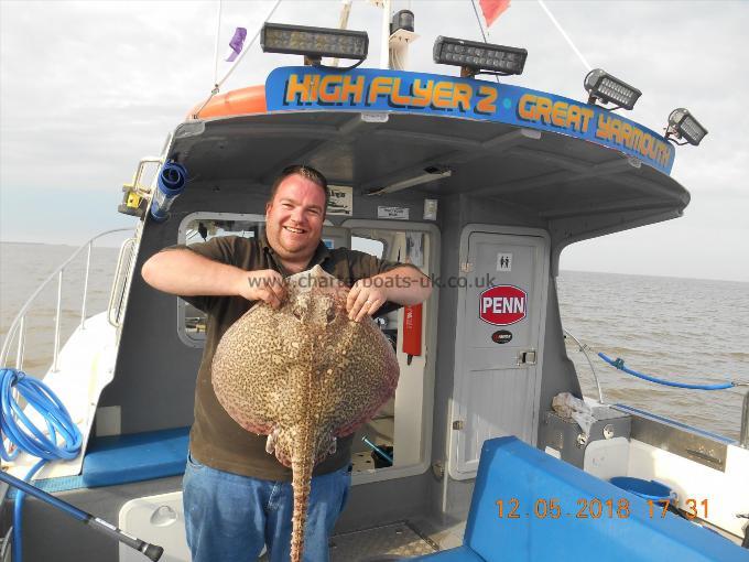 17 lb 9 oz Thornback Ray by James Taylor