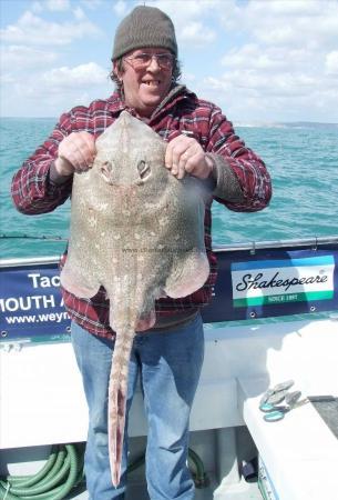 16 lb 3 oz Thornback Ray by Mike Setherton