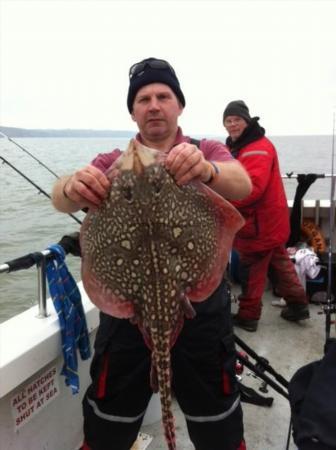 10 lb Thornback Ray by Ian Curtis (lucky)