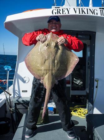 28 lb 8 oz Blonde Ray by Mark Hillier