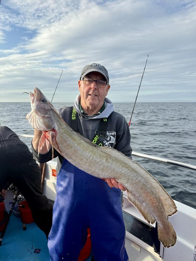 9 lb 15 oz Ling by Dave Sharp