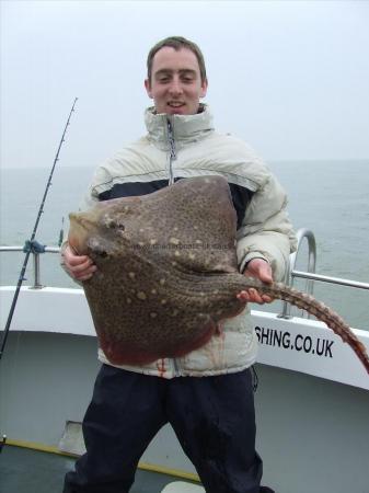 16 lb 2 oz Thornback Ray by micheal