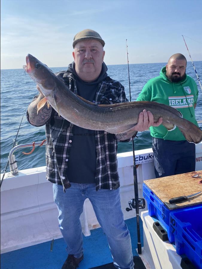 9 lb 12 oz Ling by Ken.