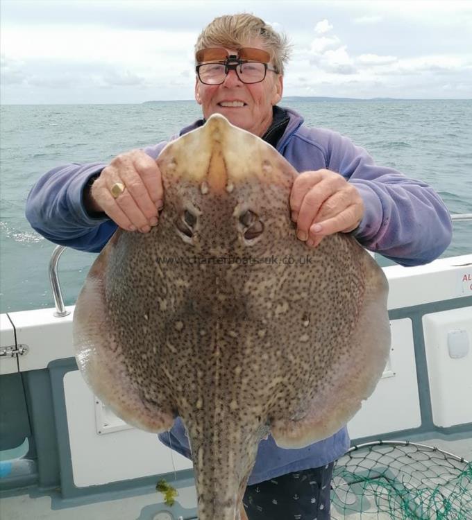 7 lb 1 oz Thornback Ray by Ken