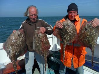 9 lb 3 oz Thornback Ray by Dave n Dave