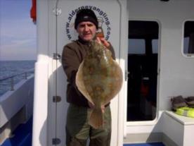 4 lb 6 oz Plaice by Andy whight