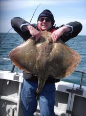 27 lb 8 oz Blonde Ray by Glen Dixon