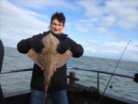 5 lb 8 oz Thornback Ray by Popeye`s gang
