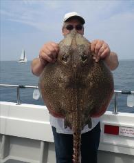 9 lb 2 oz Thornback Ray by unknown