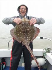 14 lb 15 oz Thornback Ray by mark