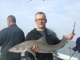 2 oz Starry Smooth-hound by Unknown