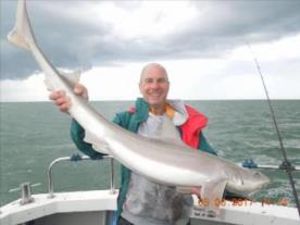 18 lb 6 oz Starry Smooth-hound by Nigel with his personal best hound