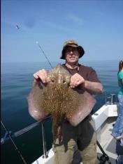 8 lb 8 oz Thornback Ray by Dave Catchpole